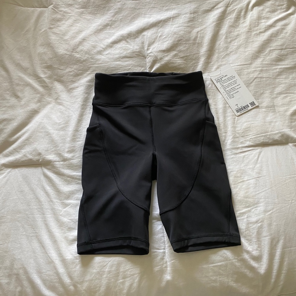 COPY - Lululemon biker shorts